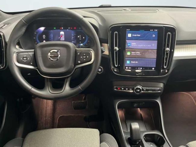 Volvo XC40 2.0 B3 G Core Auto   - Foto 11