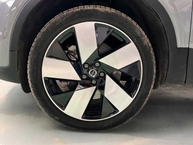 Volvo C40 Recharge Twin Eléctrico Ultimate AT AWD   - Foto 9