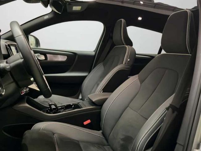 Volvo C40 Recharge Twin Eléctrico Ultimate AT AWD   - Foto 16