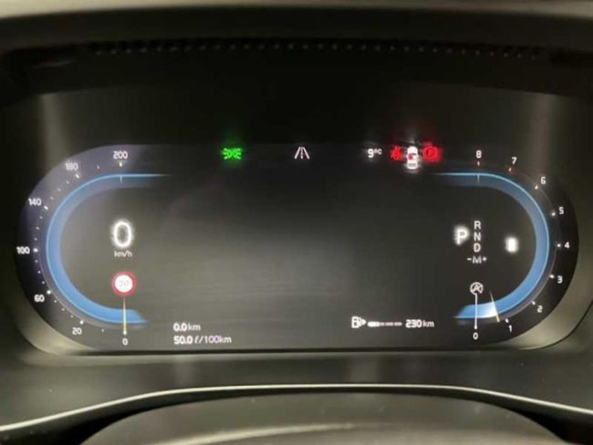 Volvo XC40 2.0 B3 G Core Auto   - Foto 14