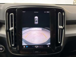 Volvo XC40 2.0 B3 G Core Auto   - Foto 18