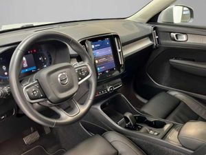 Volvo XC40 2.0 B3 G Core Auto   - Foto 20