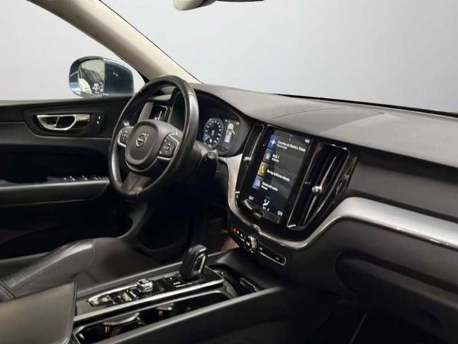 Volvo XC60 2.0 B4 D AWD Business Plus Auto   - Foto 17