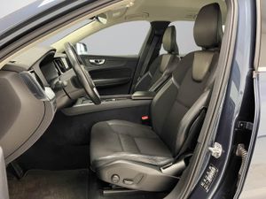 Volvo XC60 2.0 B4 D AWD Business Plus Auto   - Foto 22