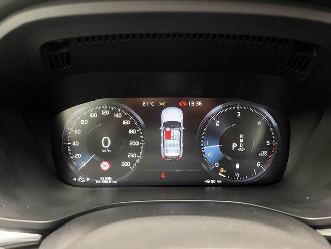 Volvo XC60 2.0 B4 D AWD Business Plus Auto   - Foto 26