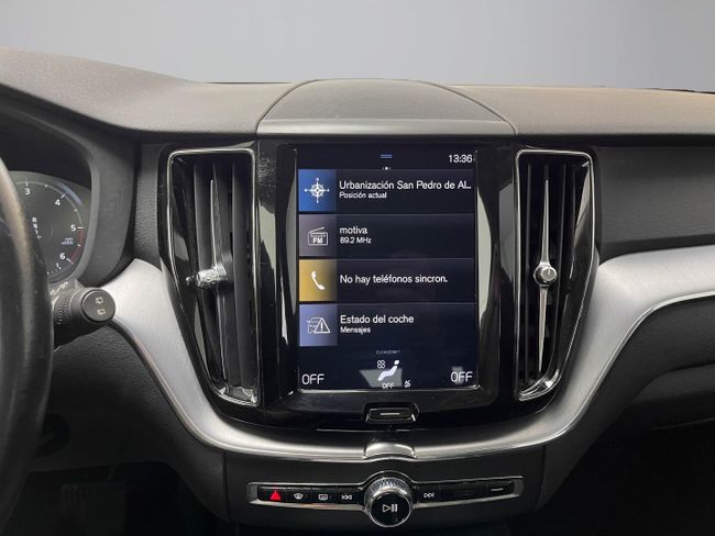 Volvo XC60 2.0 B4 D AWD Business Plus Auto   - Foto 11