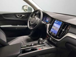 Volvo XC60 2.0 B4 D AWD Core Auto   - Foto 16