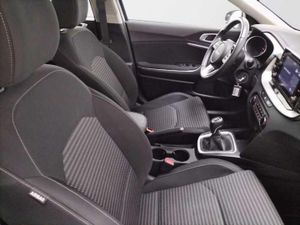 Kia XCeed 1.0 T-GDi Drive 74kW (100CV)   - Foto 17