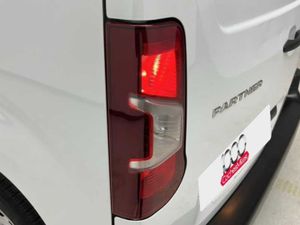 Peugeot Partner Pro Standard 600kg BlueHDi 73kW   - Foto 21