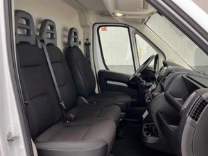 Citroën Jumper BlueHDi 103KW (140CV) Furgón 35L3H2   - Foto 17