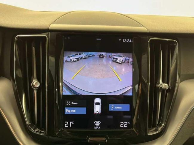 Volvo XC60 2.0 B4 D AWD Momentum Pro Auto   - Foto 18
