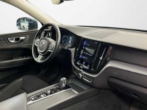 Volvo XC60 2.0 B4 D AWD Momentum Pro Auto   - Foto 9