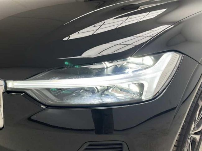Volvo XC60 2.0 B5 G AWD Core Auto   - Foto 20