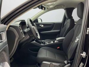 Volvo XC40 2.0 B3 G Essential Auto   - Foto 12
