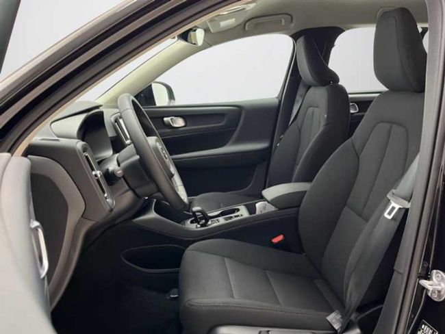 Volvo XC40 2.0 B3 G Essential Auto   - Foto 9