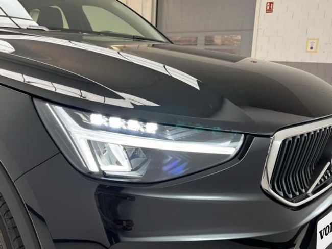 Volvo XC40 2.0 B3 G Essential Auto   - Foto 19