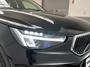 Volvo XC40 2.0 B3 G Essential Auto   - Foto 19