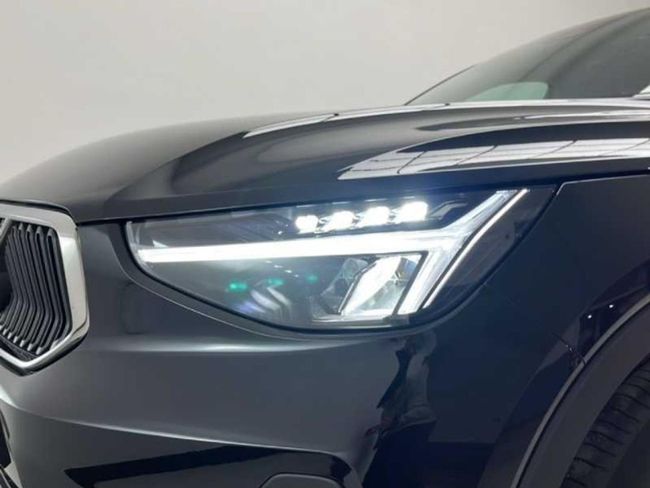 Volvo XC40 2.0 B3 G Essential Auto   - Foto 19
