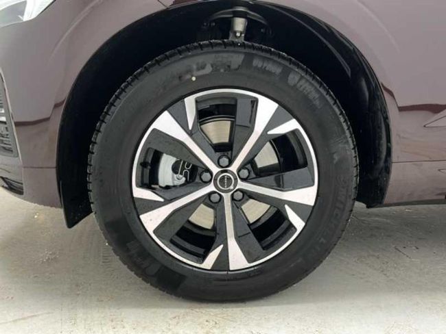 Volvo XC60 2.0 B5 G AWD Core Auto   - Foto 14