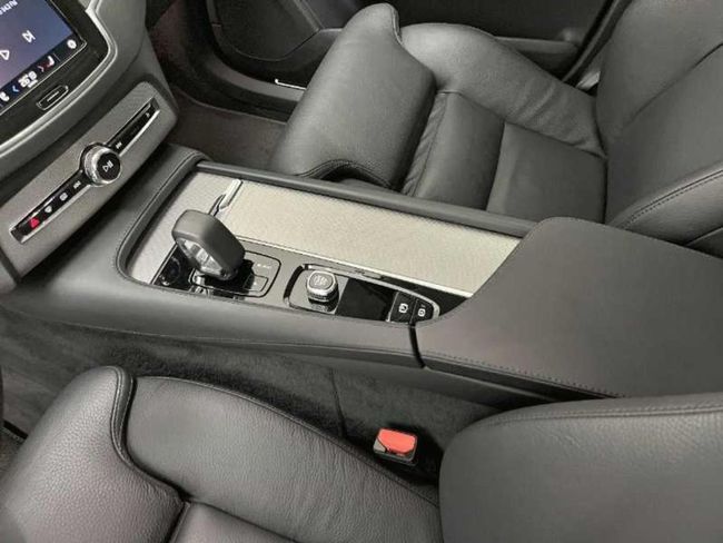 Volvo XC90 2.0 B5 D AWD Plus Bright Auto   - Foto 18