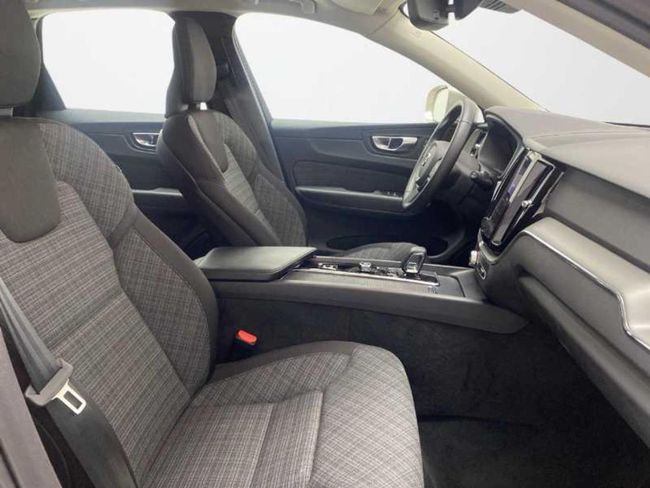 Volvo XC60 2.0 B4 D Core Auto   - Foto 21