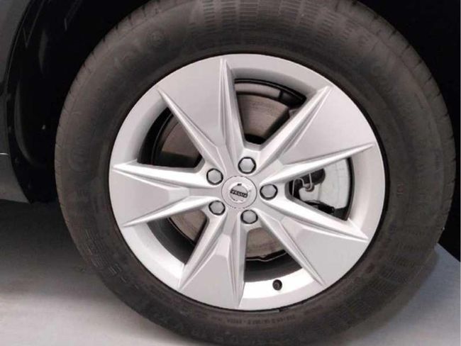 Volvo XC60 2.0 B4 D Essential Auto   - Foto 9