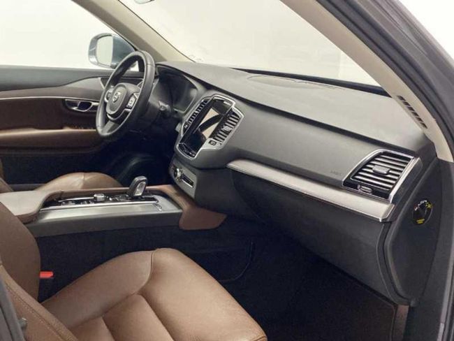 Volvo XC90 2.0 B5 D AWD Momentum Pro Auto   - Foto 18