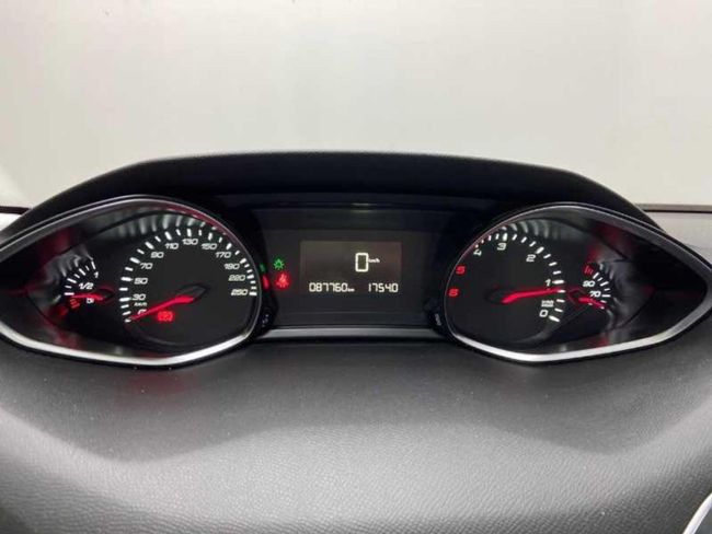 Peugeot 308 SW Business Line 1.6 BlueHDi 88KW (120CV   - Foto 14