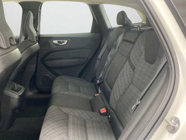 Volvo XC60 2.0 B4 D Core Auto   - Foto 11