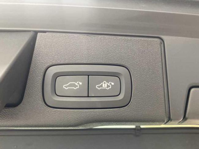 Volvo XC60 2.0 B4 D Core Auto   - Foto 21