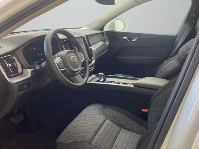Volvo XC60 2.0 B4 D Core Auto   - Foto 9
