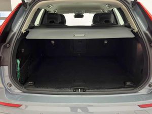 Volvo XC60 2.0 B4 D Core Auto   - Foto 10
