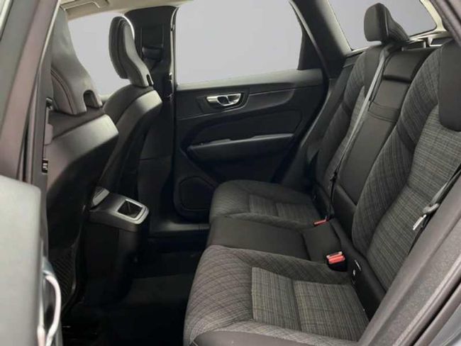 Volvo XC60 2.0 B4 D Core Auto   - Foto 9