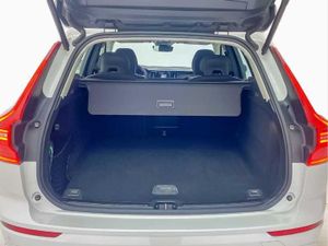 Volvo XC60 2.0 B4 D Core Auto   - Foto 14