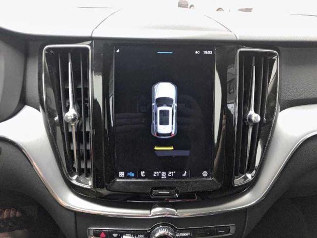 Volvo XC60 2.0 B4 D Momentum Auto   - Foto 18