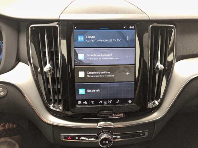 Volvo XC60 2.0 B4 D Momentum Auto   - Foto 15