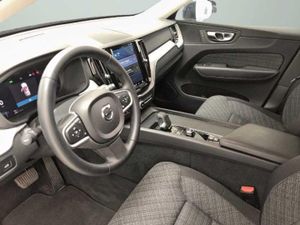 Volvo XC60 2.0 B4 D Momentum Auto   - Foto 9