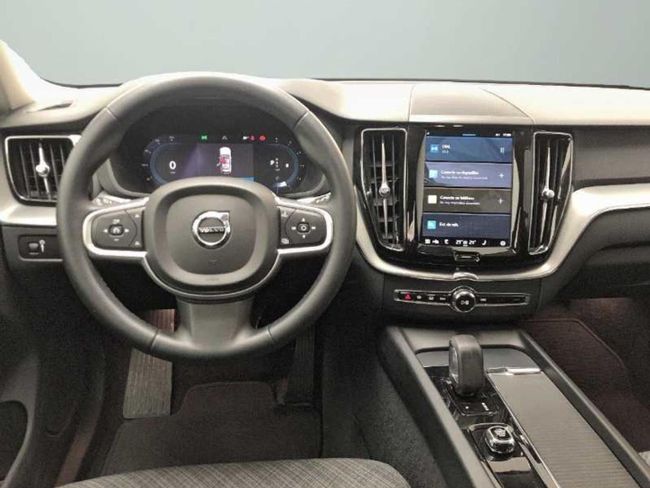 Volvo XC60 2.0 B4 D Momentum Auto   - Foto 13