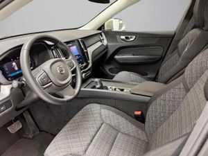 Volvo XC60 2.0 B4 D Core Auto   - Foto 9