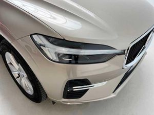 Volvo XC60 2.0 B4 D Core Auto   - Foto 17