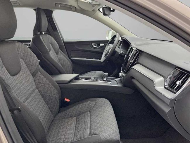 Volvo XC60 2.0 B4 D Core Auto   - Foto 21