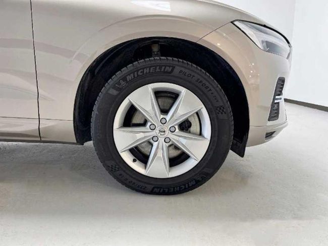 Volvo XC60 2.0 B4 D Core Auto   - Foto 14