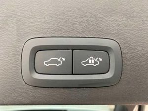 Volvo XC40 1.5 T4 Recharge PHEV Core Auto   - Foto 21