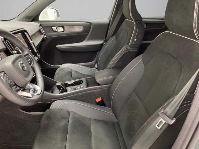 Volvo XC40 1.5 T4 Recharge PHEV Core Auto   - Foto 10