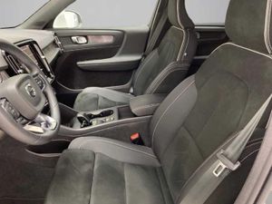 Volvo XC40 1.5 T4 Recharge PHEV Core Auto   - Foto 10