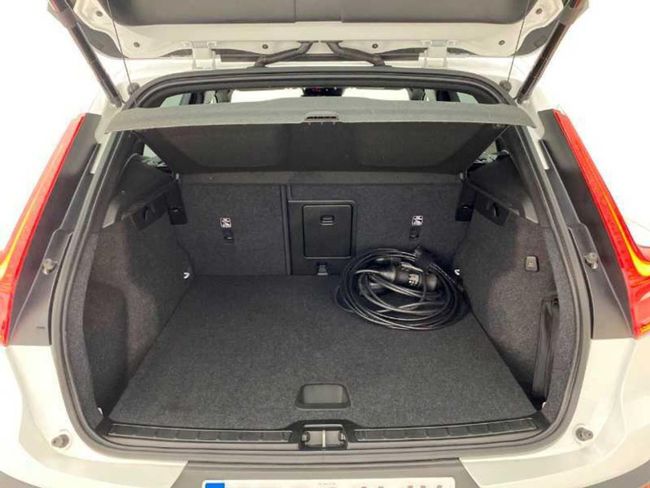 Volvo XC40 1.5 T4 Recharge PHEV Core Auto   - Foto 12