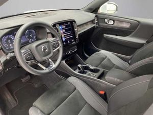 Volvo XC40 1.5 T4 Recharge PHEV Core Auto   - Foto 18