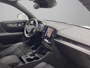 Volvo XC40 1.5 T4 Recharge PHEV Core Auto   - Foto 20