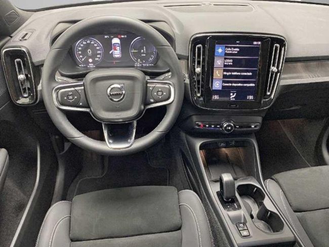 Volvo XC40 1.5 T4 Recharge PHEV Core Auto   - Foto 13