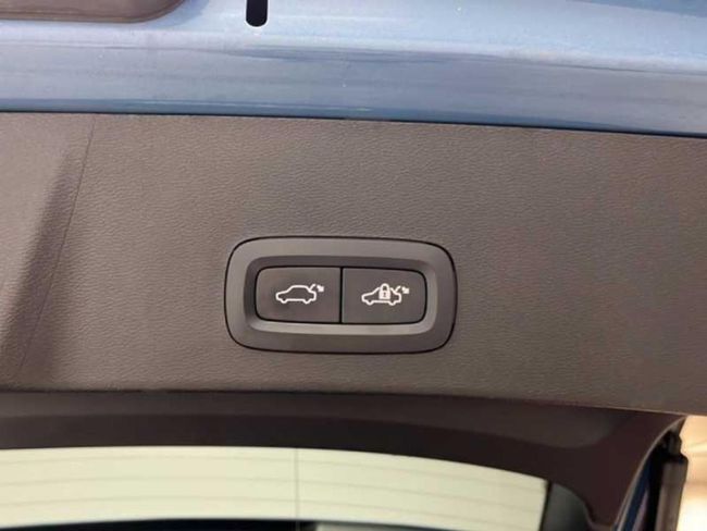 Volvo XC40 1.5 T4 Recharge PHEV Core Auto   - Foto 10